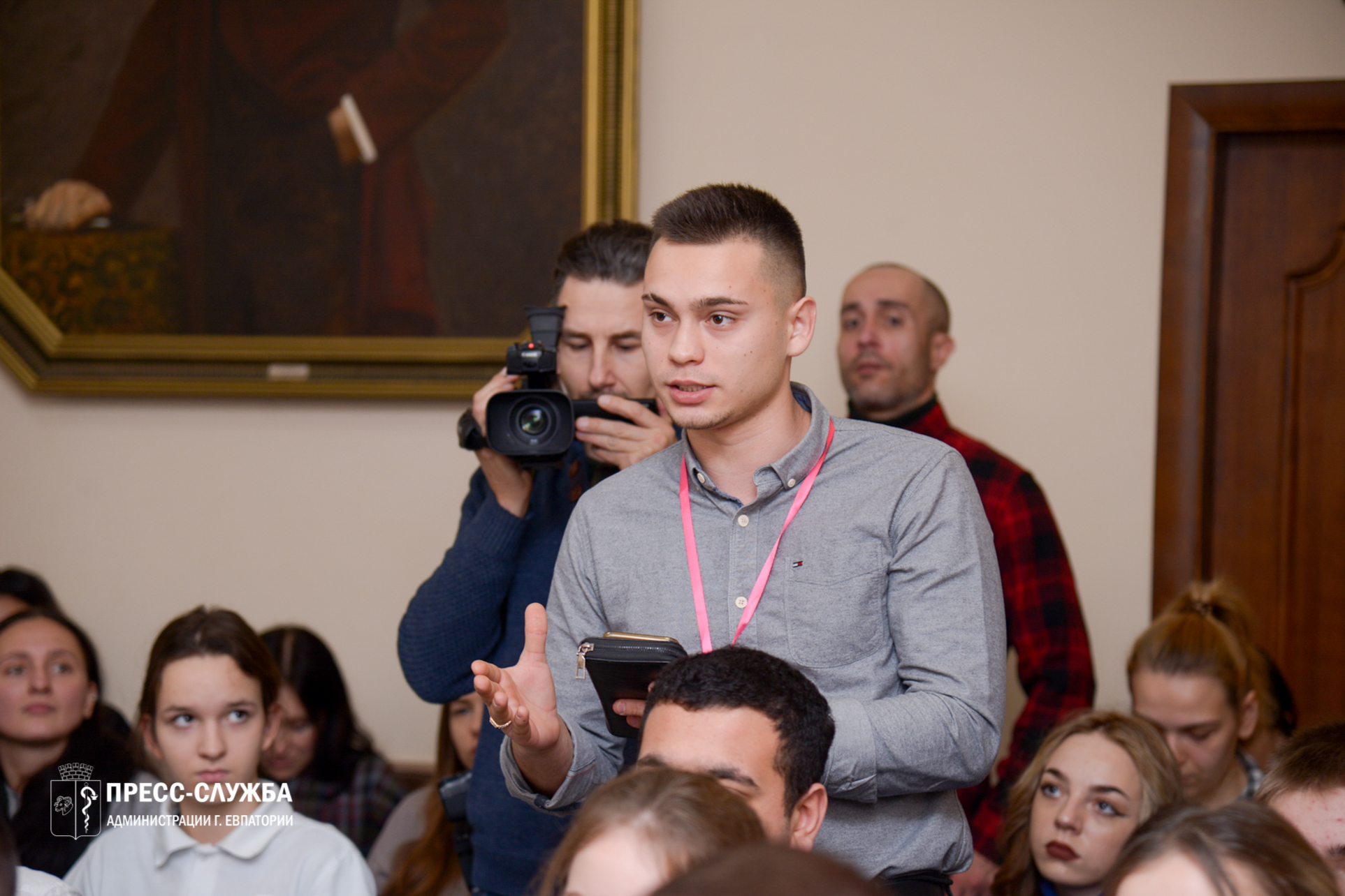 В Евпатории прошла встреча молодежного актива с председателем Госкомитета молодежной политики РК Алексеем Зинченко