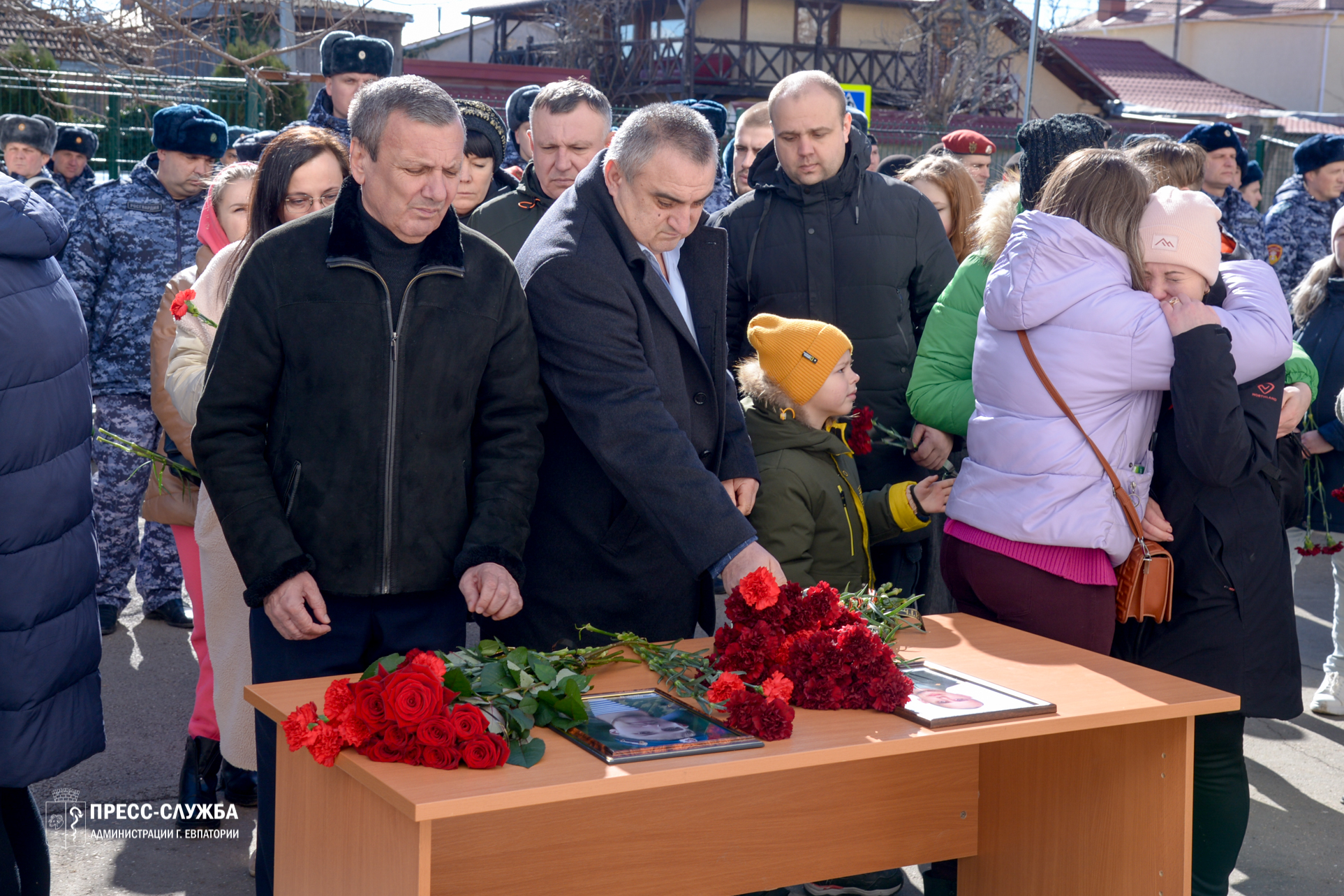 В Евпатории увековечили память погибших героев СВО 