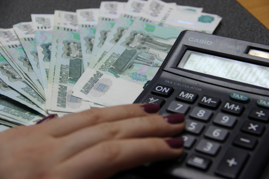 С 1 января 2023 года минимальный размер оплаты труда составил 16 242 рубля