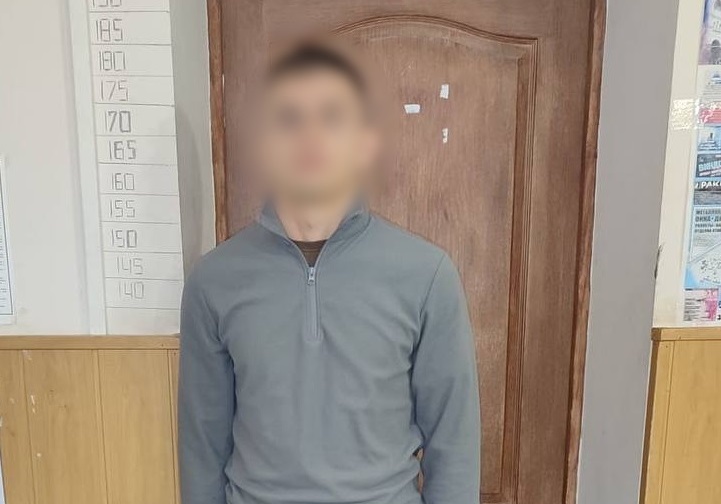 В Евпатории полицейские помогли пенсионерке вернуть денежные средства, похищенные мошенниками