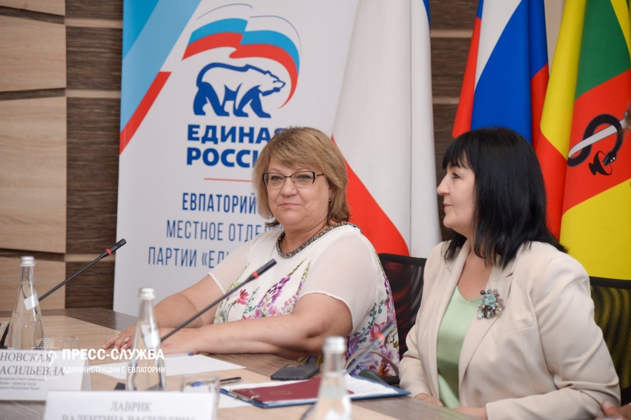 Евпаторию с рабочим визитом посетила Заместитель председателя Госдумы РФ Анна Кузнецова