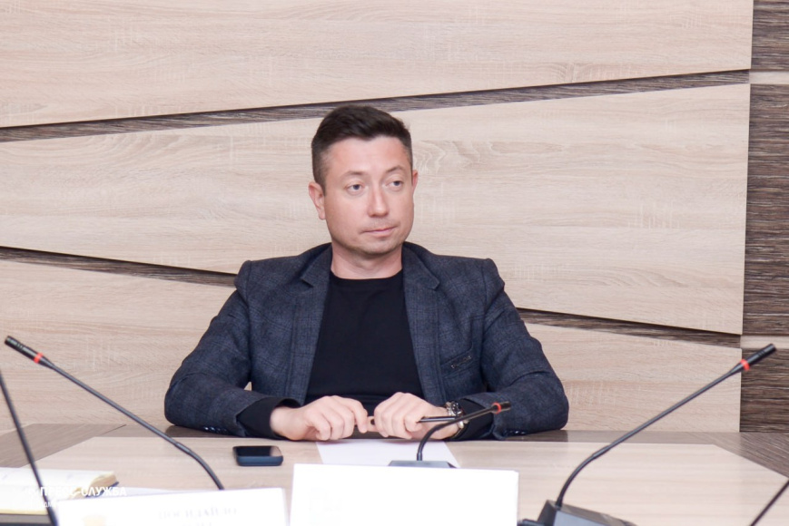 Еженедельное совещание с руководителями ресурсоснабжающих и коммунальных предприятий