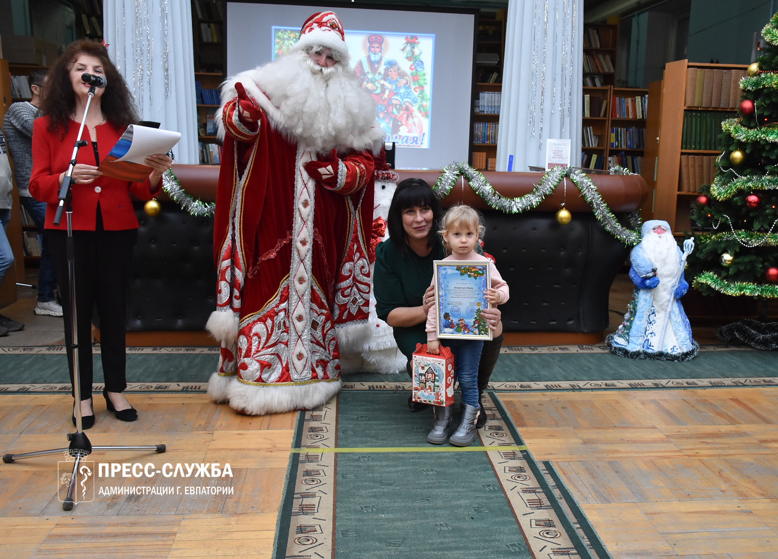 В Евпатории подвели итоги конкурса «Новогодняя игрушка» 