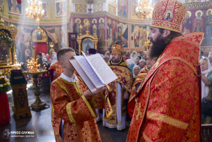 В Свято-Николаевском соборе Евпатории отметили престольный праздник В Свято-Николаевском соборе Евпатории отметили престольный праздник