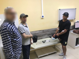 В Евпатории полицейские изъяли крупную партию наркотического средства В Евпатории полицейские изъяли крупную партию наркотического средства