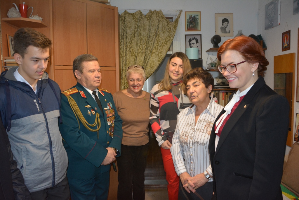 Глава города Евпатории поздравила участников Сталинградской битвы