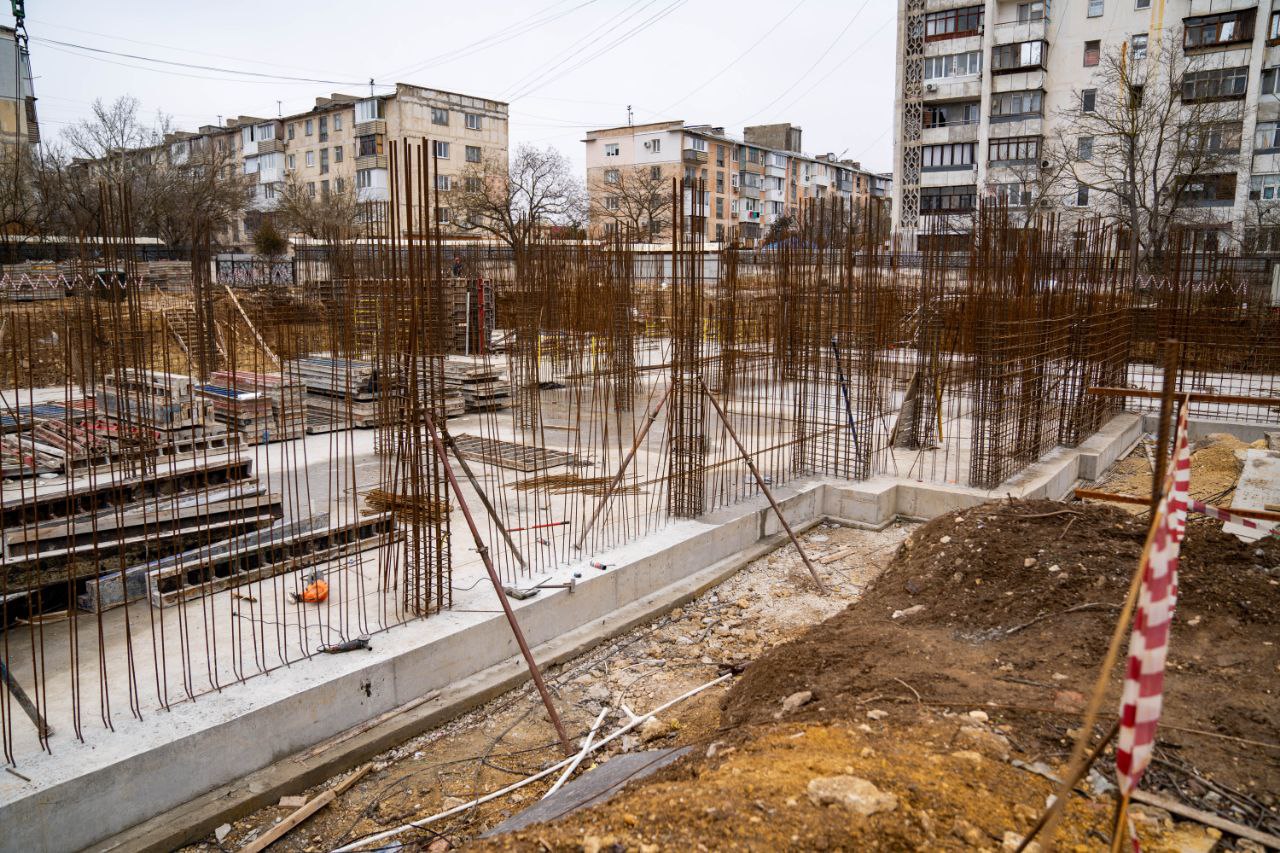В Евпатории ведется реконструкция детского сада «Росинка»
