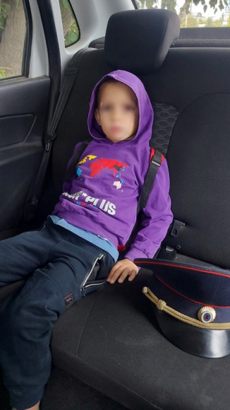 В Евпатории полицейские нашли и передали матери ушедшего из дома шестилетнего сына