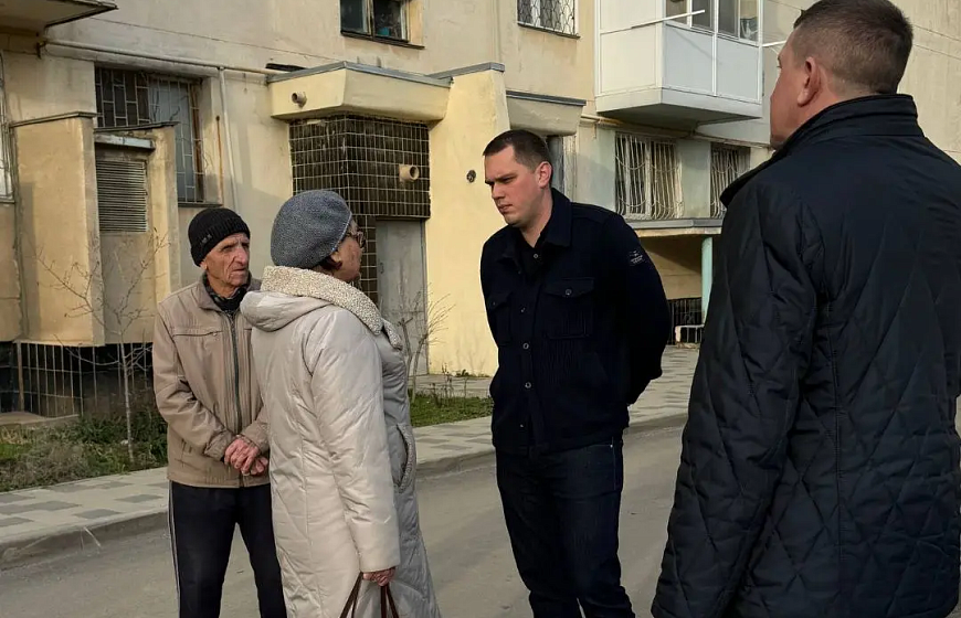 Заместители главы администрации продолжают обходы многоквартирных домов