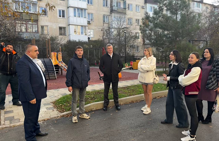 В Евпатории продолжают проверять работу управляющих компаний
