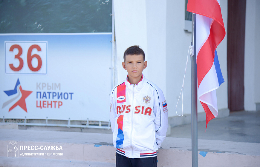 В Евпатории состоялась церемония открытия соревнований по парусному спорту «Кубок мэра города Евпатории»