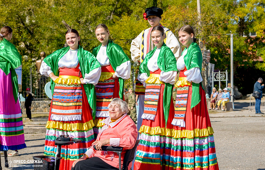 В Евпатории прошел фестиваль казачьей культуры «Казачья удаль»