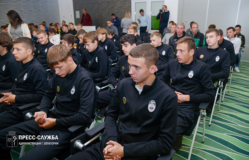 В Евпатории подвели итоги турнира по футболу «Кубок нового поколения»
