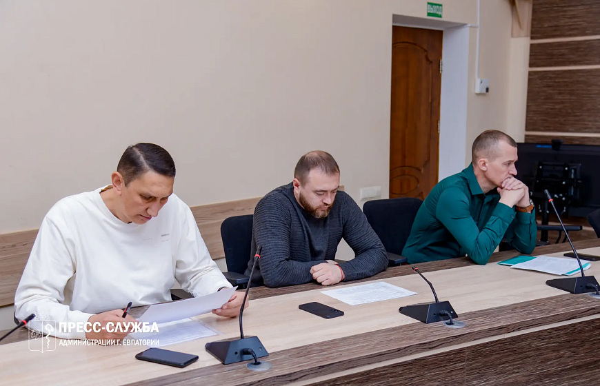 В Евпатории рассмотрели уведомления о выявлении самостроев