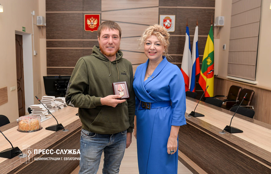 В Евпатории чествовали волонтеров