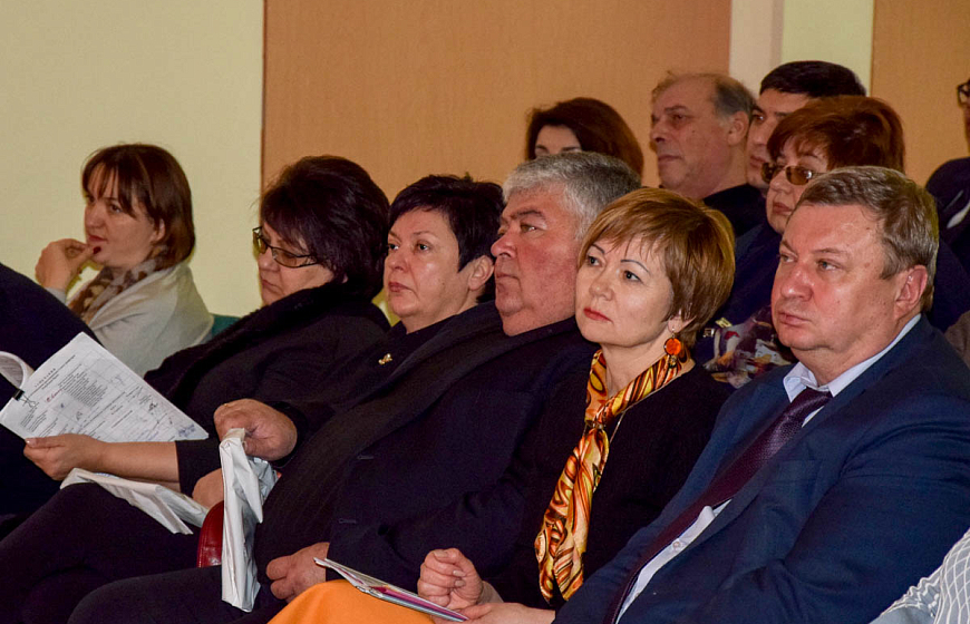 Сергей Аксёнов поручил до 1 апреля сформировать программу по обеспечению жильём льготников в Евпатории