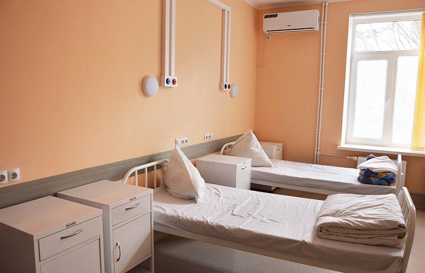 В терапевтическом отделении Евпаторийской городской больницы завершен капитальный ремонт 