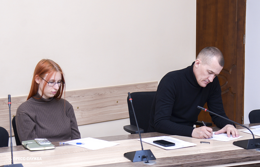 Сергей Колганов провел заседание административной комиссии