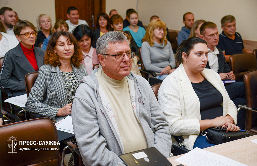 В Евпатории состоялся круглый стол по теме «Внеплановая проверка» 