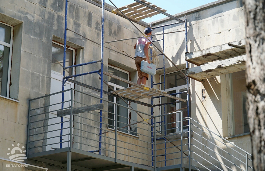 Проводится капитальный ремонт детского сада «Кузнечик»