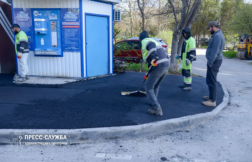 Антон Новиков проинспектировал ход работ по благоустройству города