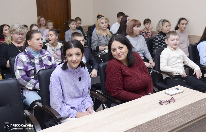 В Евпатории чествовали участников конкурса «ПРЕГРАД НЕТ»
