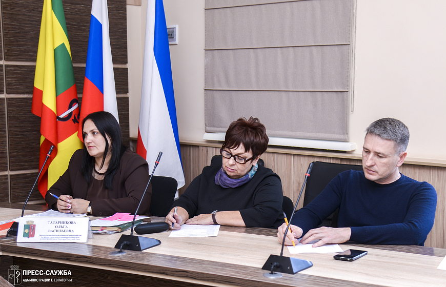 Сергей Колганов провел заседание административной комиссии