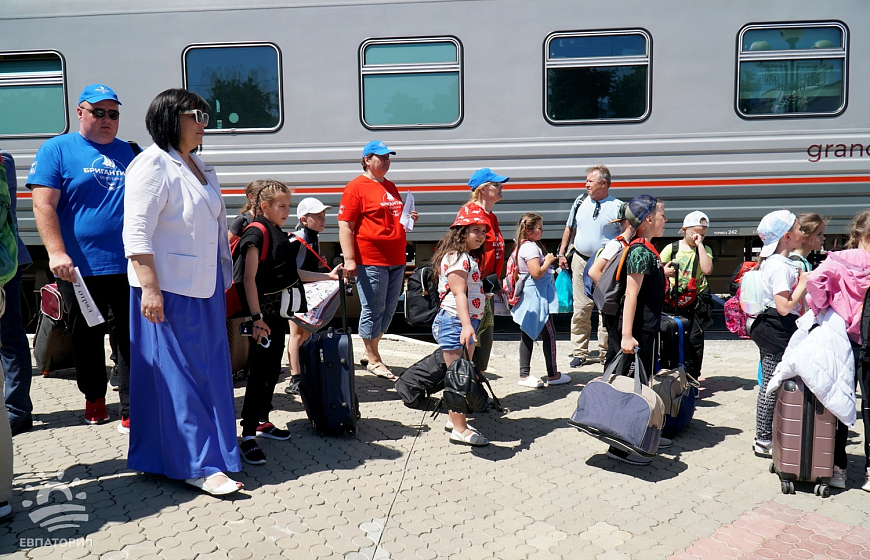 В Евпаторию на оздоровление приехали дети из Белгорода и Белгородской области