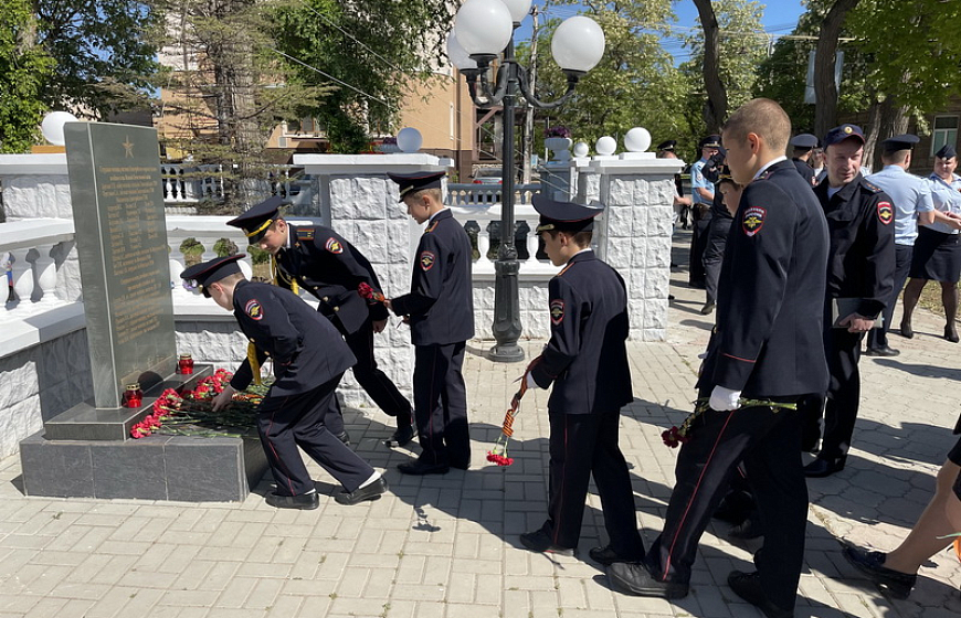 В Евпатории почтили память сотрудников органов внутренних дел – участников Великой Отечественной войны